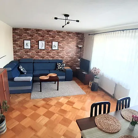 Apartment Kk2 With Parking